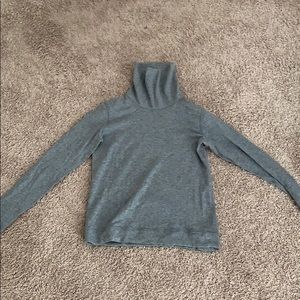 Lululemon Turtleneck Sweatshirt
